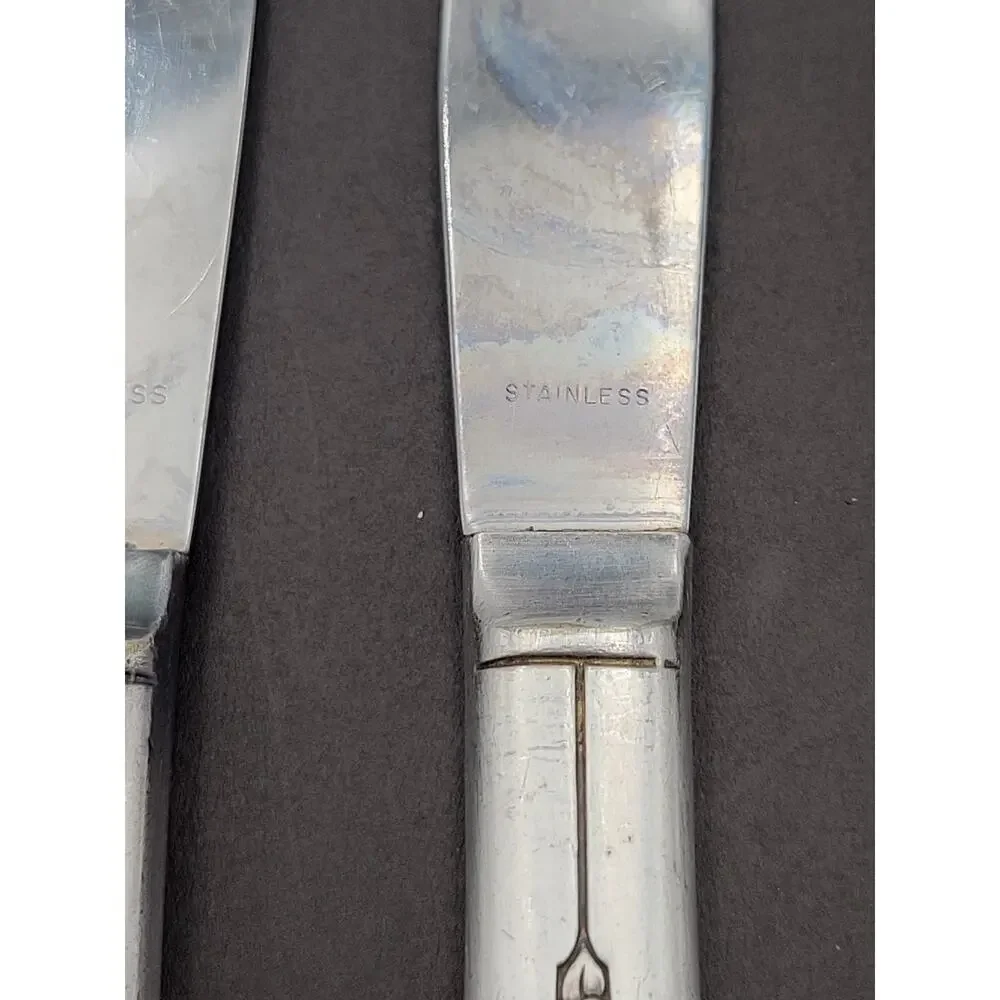WM Rogers Mfg Set 4 Dinner Knives PRISCILLA LADY ANN Silverplate Flatware Vtg